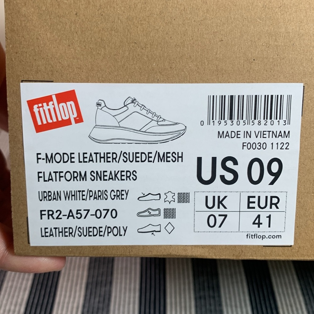 Women’s Fitflop F-Mode Sneakers, Urban White/Paris Grey, Size 9 US, 41 EUR - Picture 2 of 11